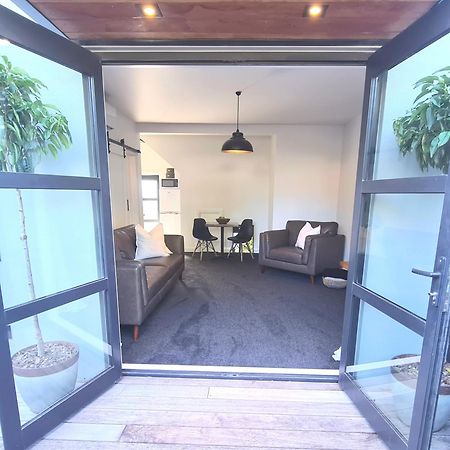 Apartment 1 - Haddin Court - Executive One Bedroom Blenheim Exteriör bild