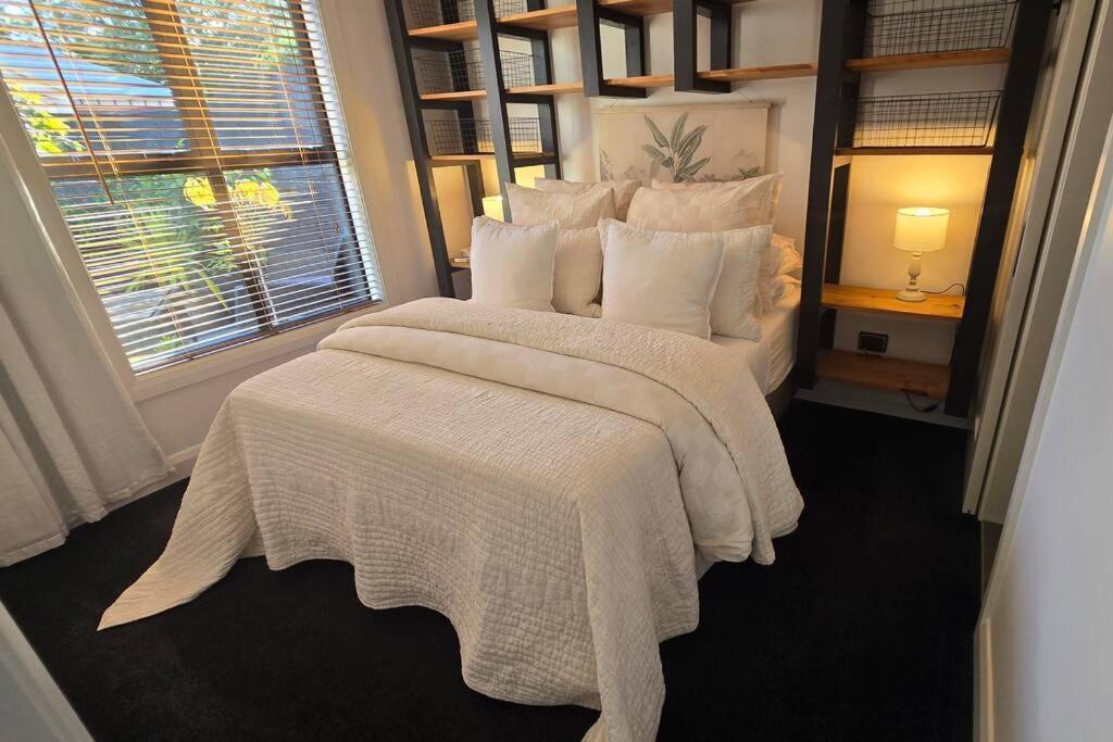 Apartment 1 - Haddin Court - Executive One Bedroom Blenheim Exteriör bild